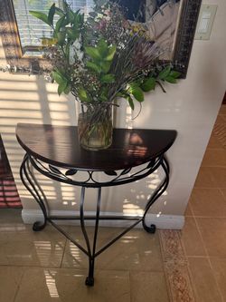 Entryway Console