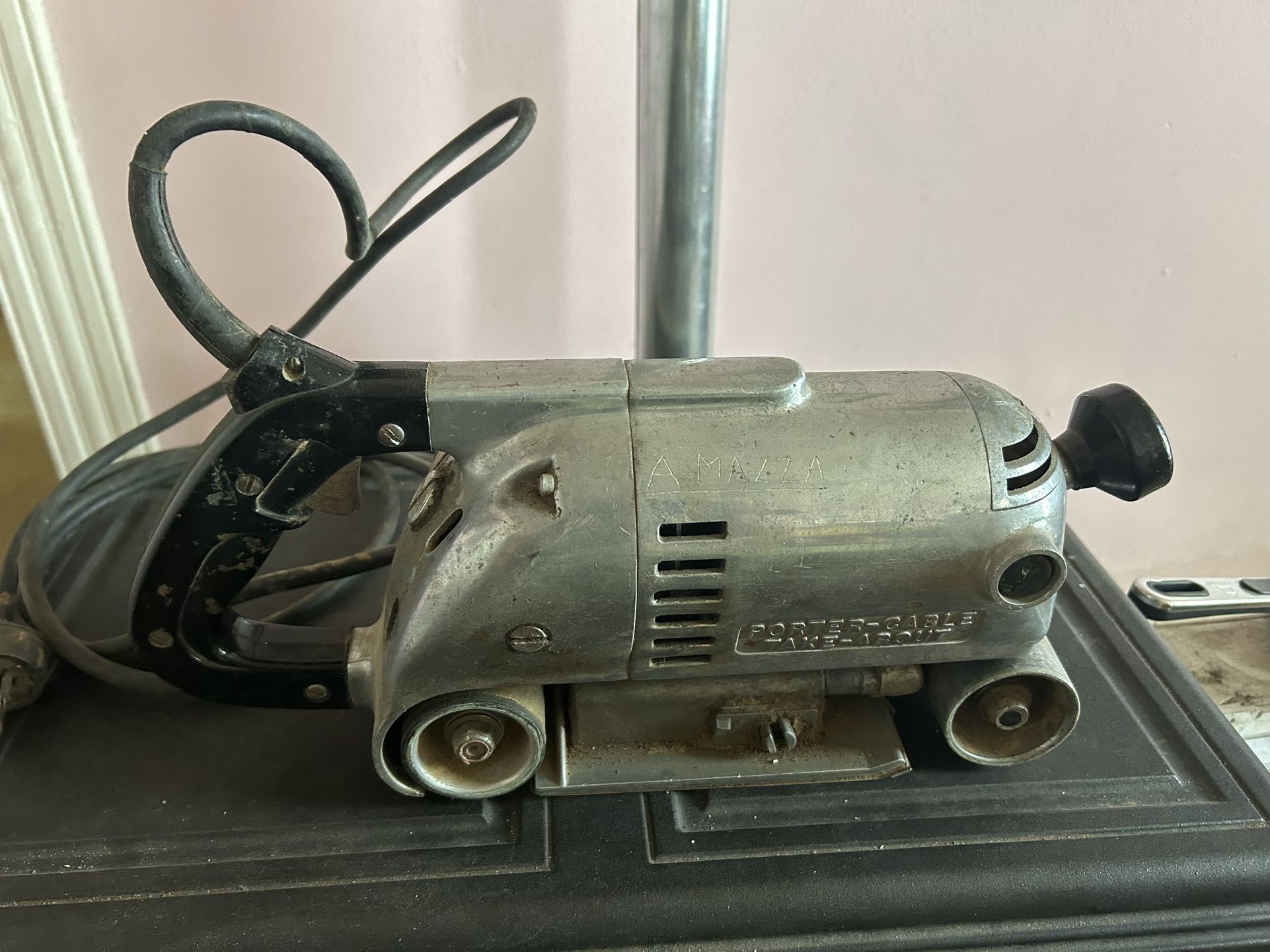Porter cable industrial sander