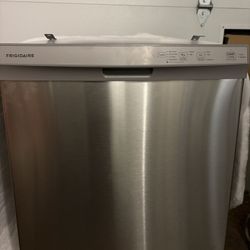 24 Inch Dishwasher Frigidaire