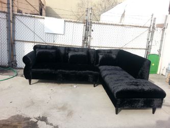 BRAND NEW 9x7ft and 7x9ft sectional CHAISE VELVET black fabric custom made available