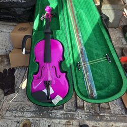 Violin New In Case 4/4