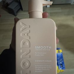 Monday Shampoo