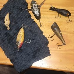 Vintage Wooden Fishing Lures 