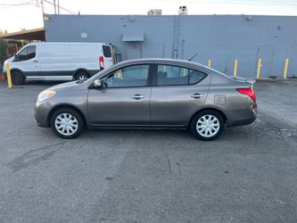 Nissan Versa sedan