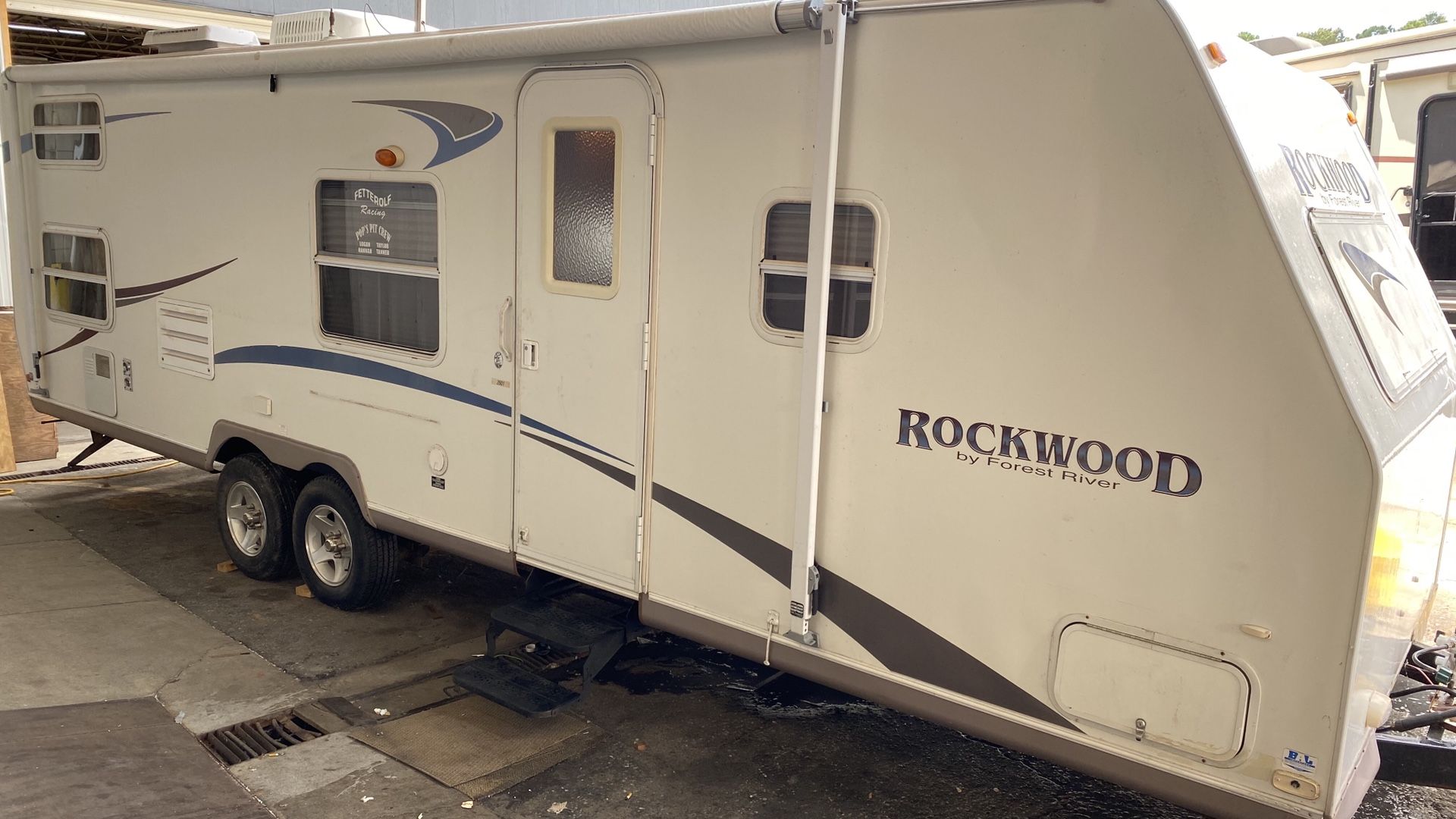 Rockwood camper (Forest River)