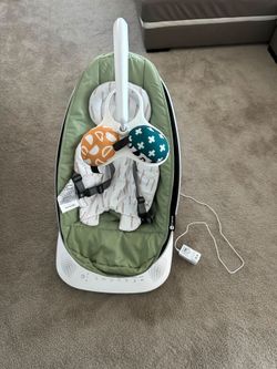 4moms MamaRoo Baby Swing (Green)
