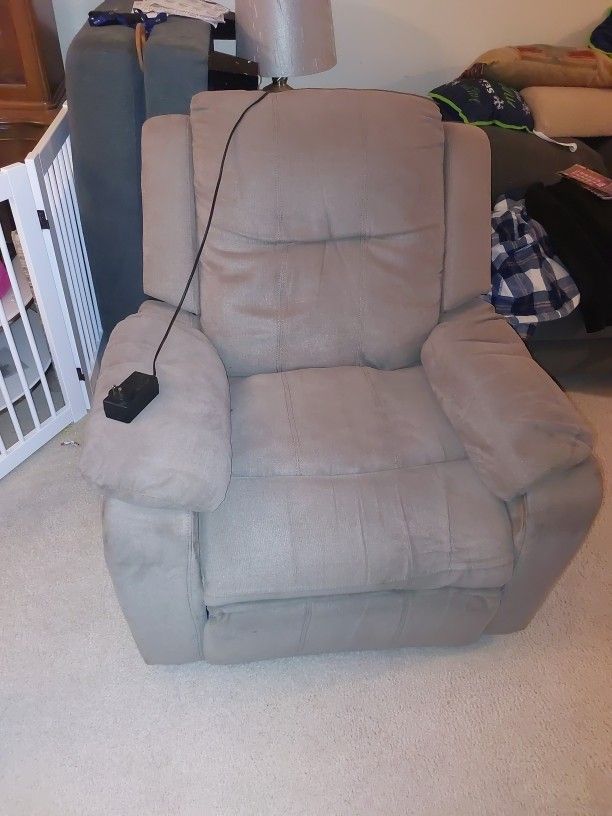 Powered Recliner