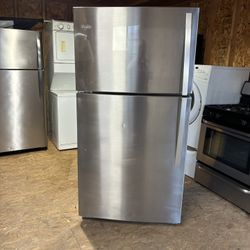 Whirlpool Refrigerator Stainless Steel 