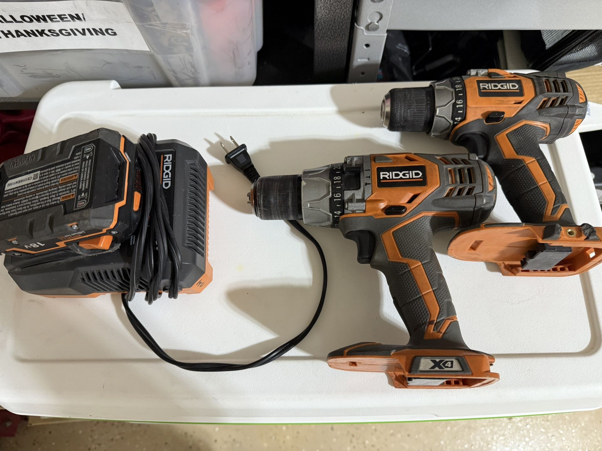Rigid Drill + Rigid Hammer Drill + Charger