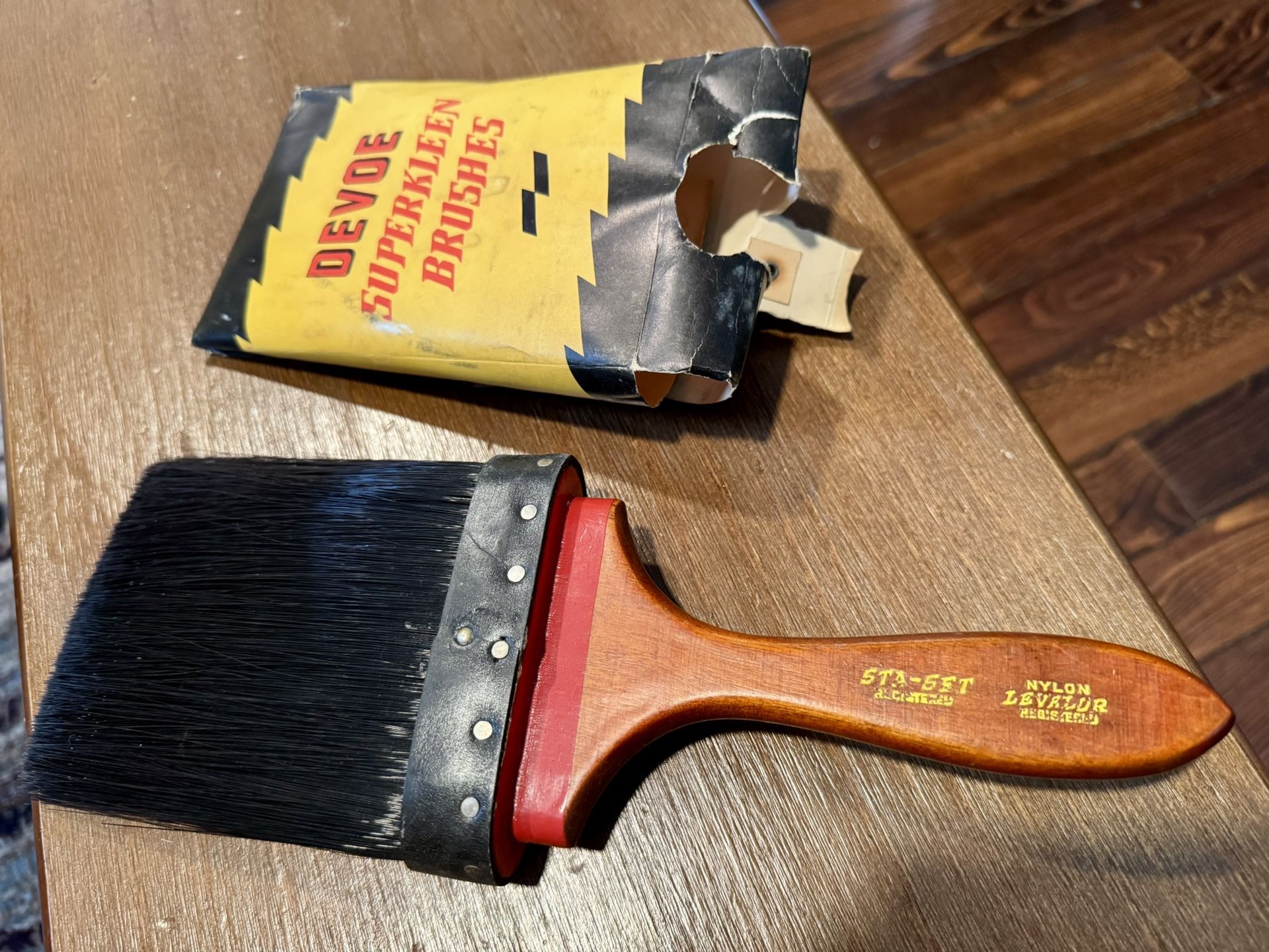 Vintage Devoe Superkleen 4 inch Paint Brush, Pure Bristle Vintage Paint Brush