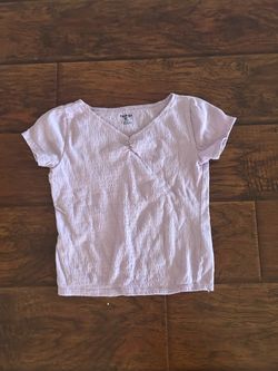 Girl shirt size 7