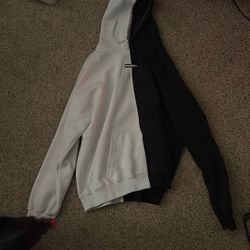 XL sendr hoodie