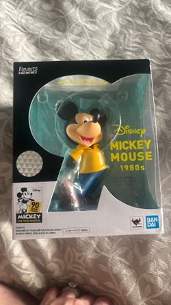 Disney Figuarts Mickey Mouse 1980”s