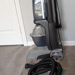 Hoover Turbo Scrub Carpet Cleaner Like New