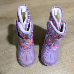 Girls snow boots size 13