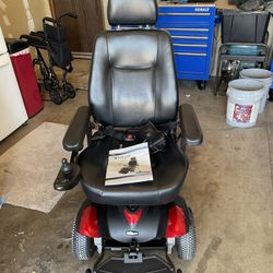 Titan electric Wheelchair