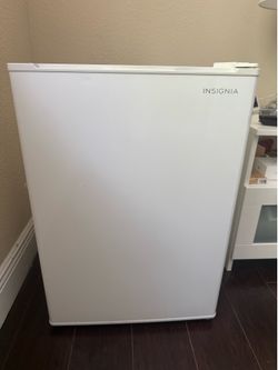 Insignia Mini Fridge