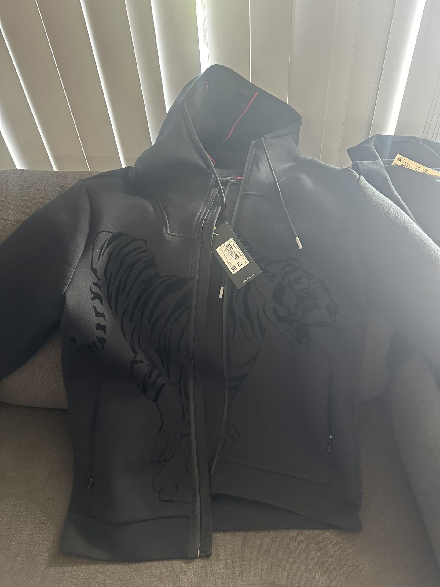 *RARE* BOSS SELLUX HOODIE