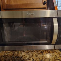 microwave Whirlpool 