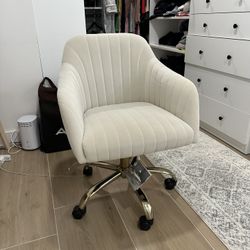 Ivory Suede Office Chair