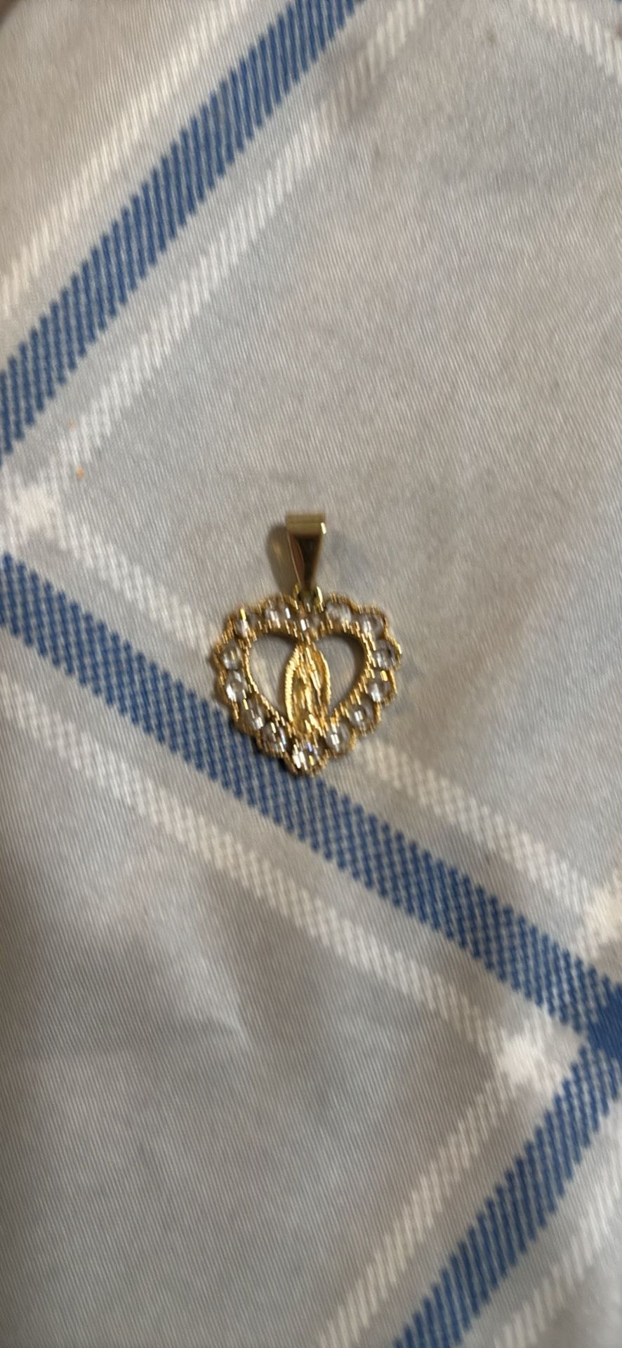 Gold Pendant With Stones And Rosary