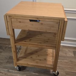 Kitchen rolling cart