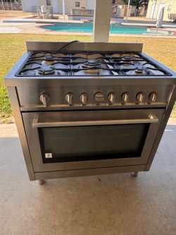 Cosmo gas range