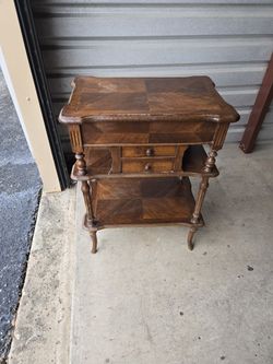 Jewelry Table