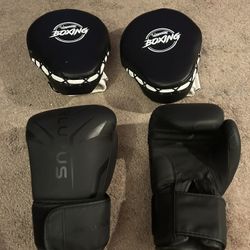 Liberlupus 16oz Boxing Gloves And Strike Pads