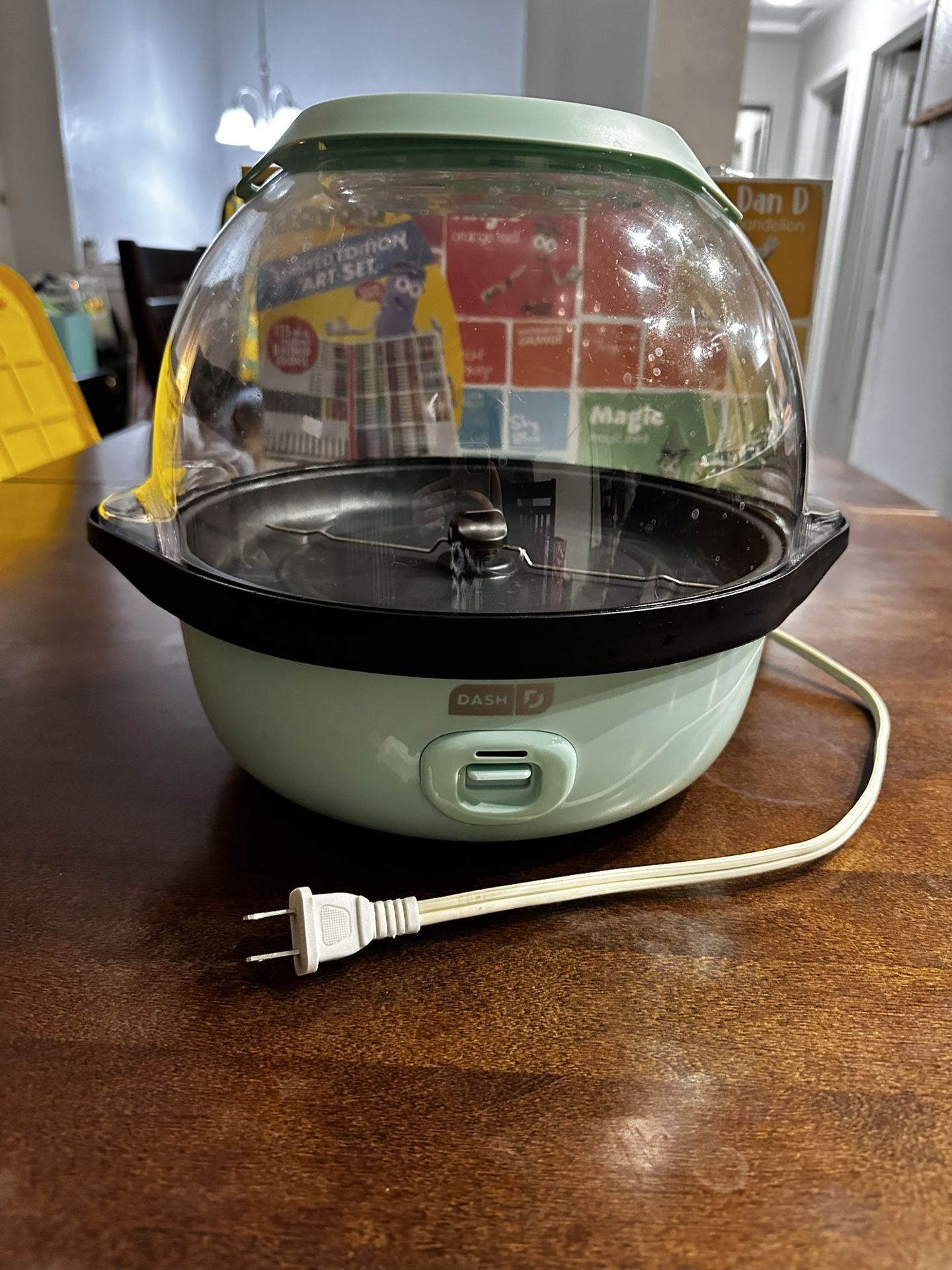 Dash Popcorn Maker