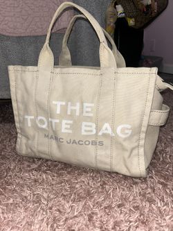 The tote bag