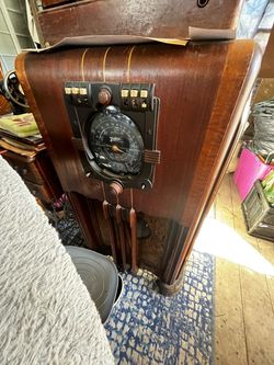 Zenith stars and strips radio