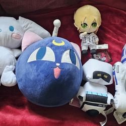 R2D2 Luna Cinnaminroll Vampire Assorted Plush