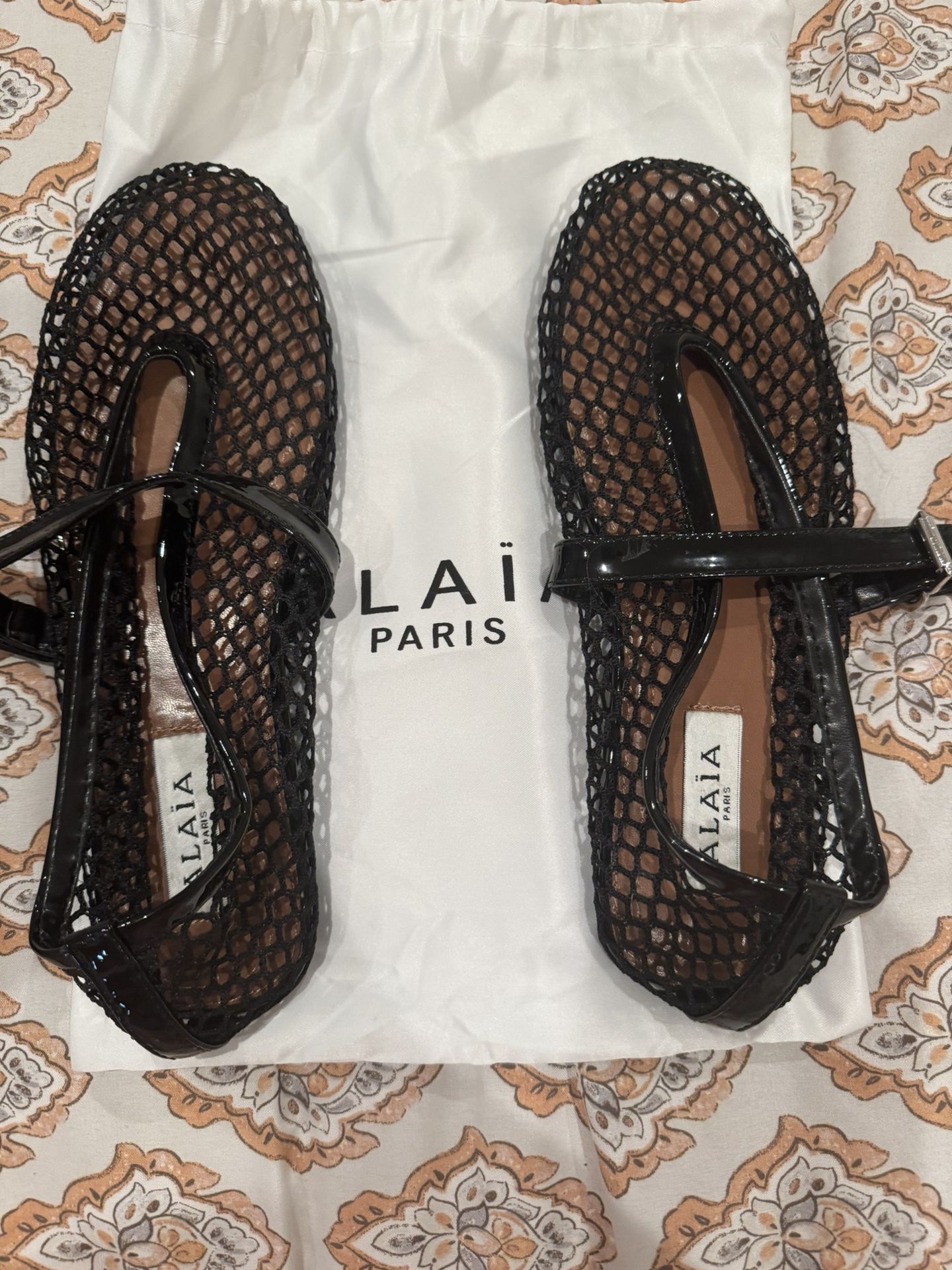 BALLET FLATS IN FISHNET Alaia