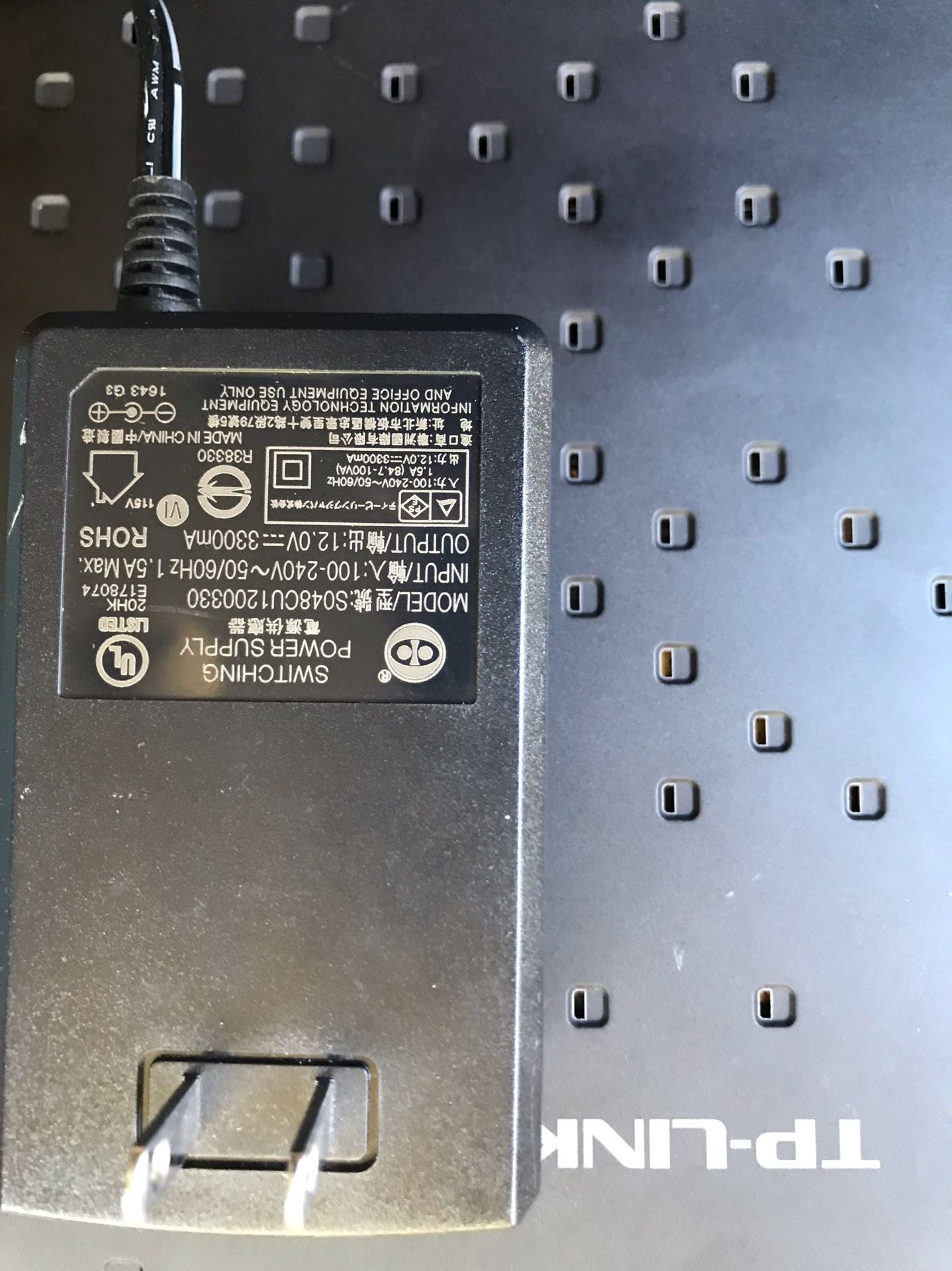 TP-Link Acrcher CR700 Router modem combo