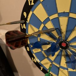 Darts And Target 