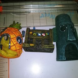 Sponge Bob Houses. Fish-tank