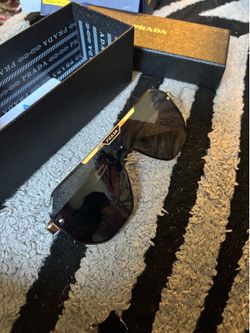 Men luxury Prada glasses