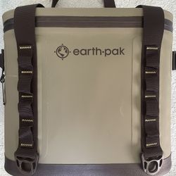 Like New Green Earth Pak Heavy Duty Waterproof 20-Can Soft Cooler Bag for Camping, Kayaking, Beach Trips