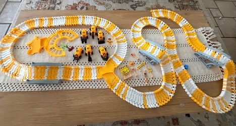 Flexible race  car set