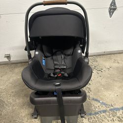 Nuna Car Seat Infant With Base