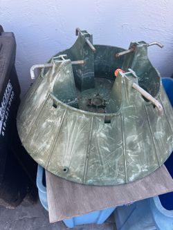 Christmas tree stand