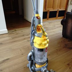 Dyson The Ball DC 15 Vacuum 