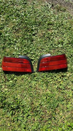 Bmw 325is stock taillights