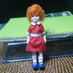 Vintage Knickerbocker Marked Annie Doll With Red Curly Hair