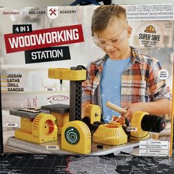 4 In 1 Wood Working Station