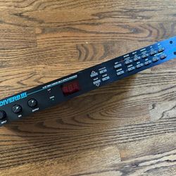 Alesis Midiverb 3 III 16-Bit Vintage Digital Effects Processor Reverb Delay