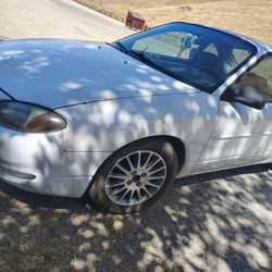 2000 Ford Taurus