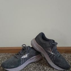 Brooks Adrenaline GTS Running Shoes 8.5