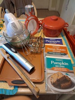 Kitchen Stuff Available- All In The Pictures $35